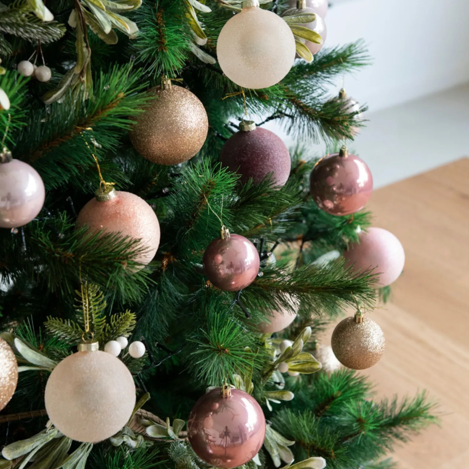 Casa Viva Set de 16 bolas decorativas Navidad Best