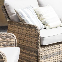 Casa Viva Set de jardín de 4 piezas de ratán sintético Lanai Outlet