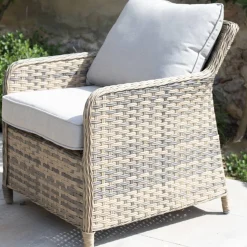 Casa Viva Set de jardín de 4 piezas de ratán sintético Lanai Outlet