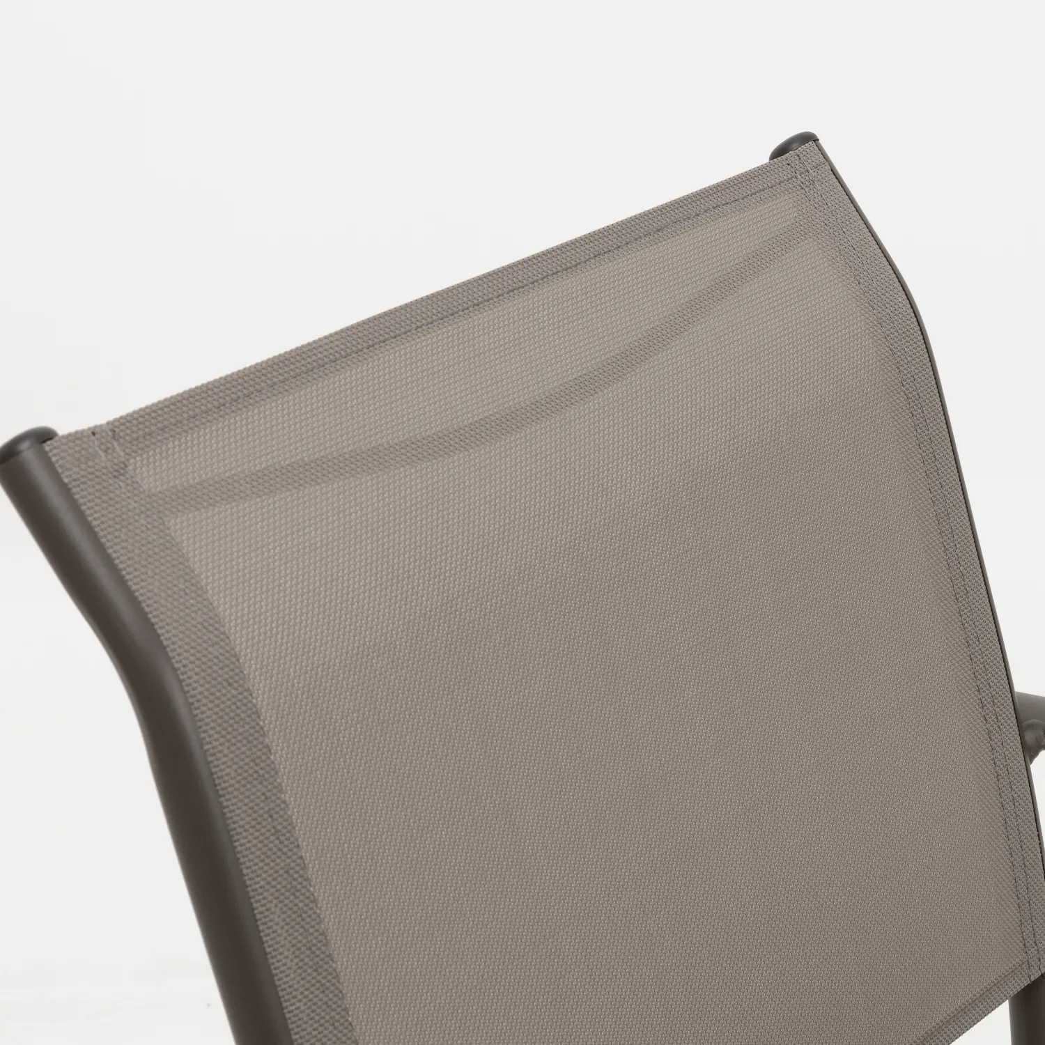 Casa Viva Silla de jardín apilable con reposabrazos de aluminio marrón Feroe 65x56x88cm Online