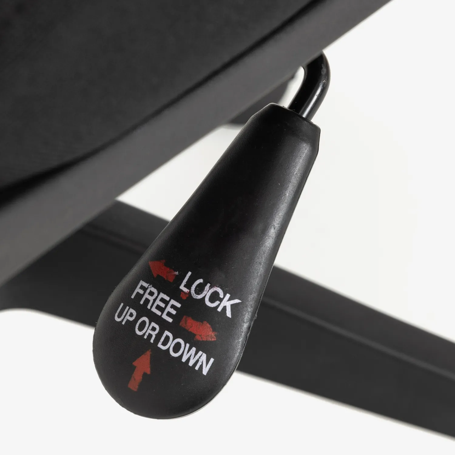 Casa Viva Silla de oficina negra ajustable 92/100cm Clearance