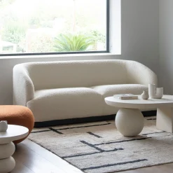 Casa Viva Sofá de 2 plazas beige Matilda 202x94x73cm Clau&Chloe Hot