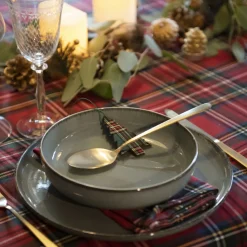 Casa Viva Vajilla de 12 piezas de porcelana azul Olite Hot